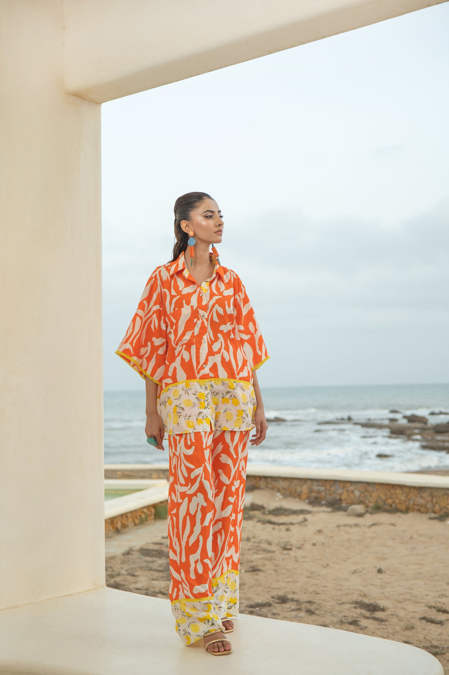 Tropical Ease
